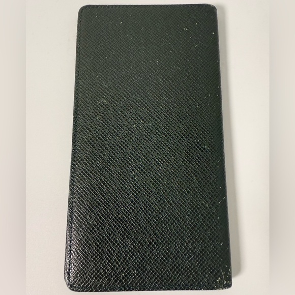 Louis Vuitton Taiga Leather Checkbook Cover Wallet Dark Green - Picture 5 of 11